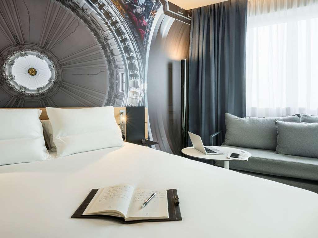Novotel Paris 20 Belleville Camera foto